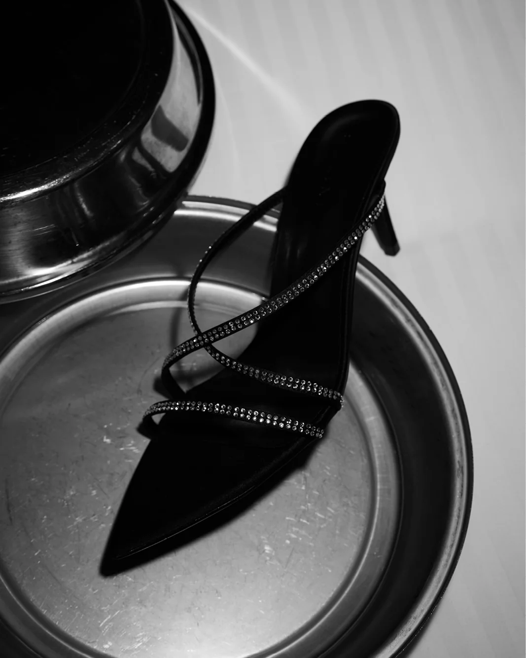 EFFY - BLACK SATIN-DIAMANTE - Image 2